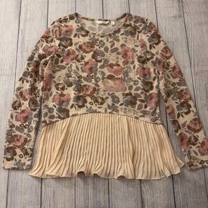 Lauren Conrad Sweater Size Small‎ Vintage Floral with White Ruffle Hem